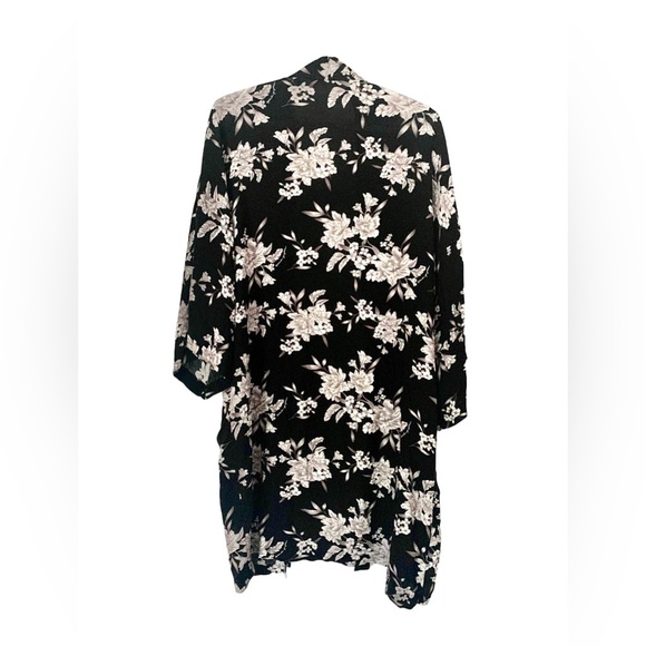Spiritual Gangster Floral Kimono Duster - Picture 2 of 4